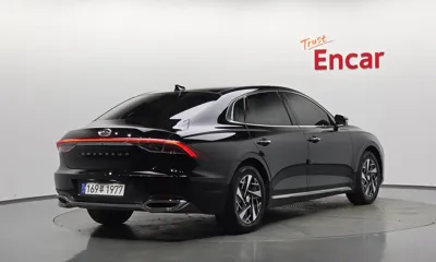 Hyundai Grandeur 2023, 56005 км, за 16221.51 USD