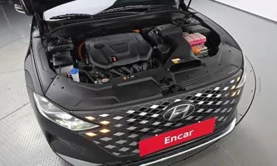 Hyundai Grandeur 2023, 56005 км, за 16198.3 USD - фото 6