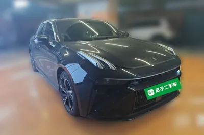 Lynk & Co 03 2023, 31700 км, за 12850 USD