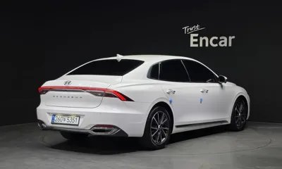 Hyundai Grandeur 2022, 41878 км, за 15524.48 USD
