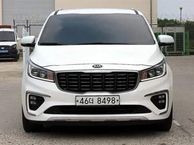 Kia Canival · 2019 год