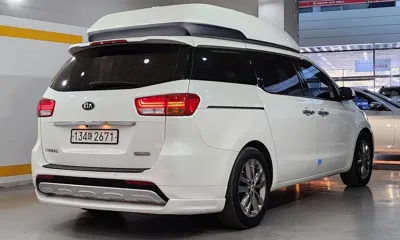 Kia Canival