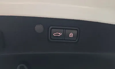 Hyundai Grandeur 2022, 23334 км, за 18892.52 USD - фото 20