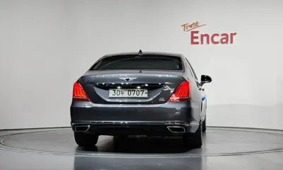 Genesis EQ900 2016, 206987 км, за 6045.63 USD