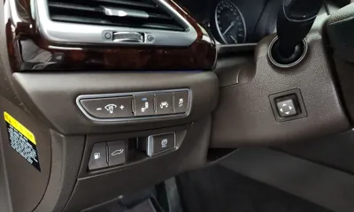 Genesis EQ900 2016, 206987 км, за 6045.63 USD - фото 16