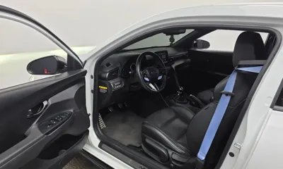 Hyundai Veloster 2019, 41143 км, за 9237.58 USD - фото 10