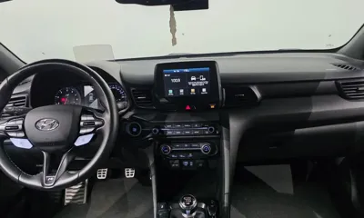 Hyundai Veloster 2019, 41143 км, за 9237.58 USD - фото 16