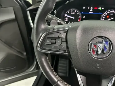 Buick Envision Plus 2021, 36000 км, за 14243.4 USD - фото 6