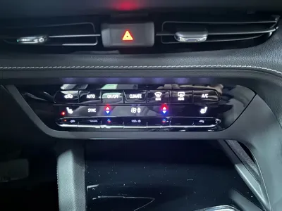 Buick Envision Plus 2021, 36000 км, за 14243.4 USD - фото 14