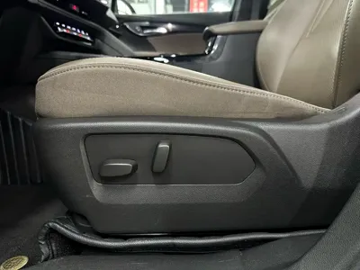 Buick Envision Plus 2021, 36000 км, за 14243.4 USD - фото 21