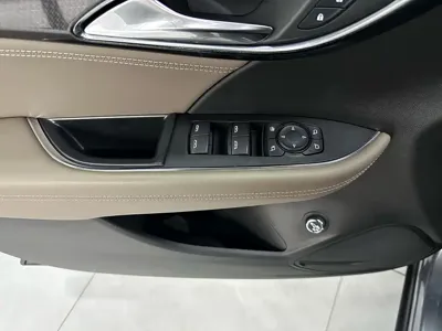 Buick Envision Plus 2021, 36000 км, за 14243.4 USD - фото 22
