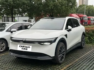 Zeekr 7X 2025, 25000 км, за 26545.74 USD