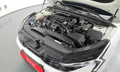 Kia K5 2025, 18573 км, за 17657.87 USD - фото 6