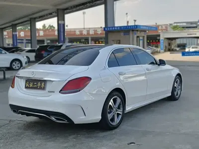 Mercedes-Benz C-Class 2020, 69000 км, за 16030.87 USD - фото 6