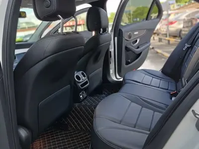 Mercedes-Benz C-Class 2020, 69000 км, за 16030.87 USD - фото 9
