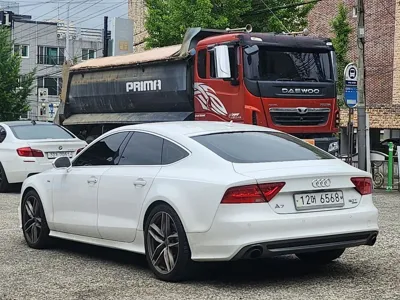 Audi A7 2013, 141792 км, за 6494.18 USD