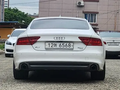 Audi A7 2013, 141792 км, за 6494.18 USD
