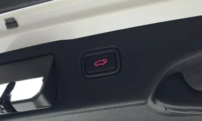 Kia Sorento 2018, 102270 км, за 11832.37 USD - фото 17