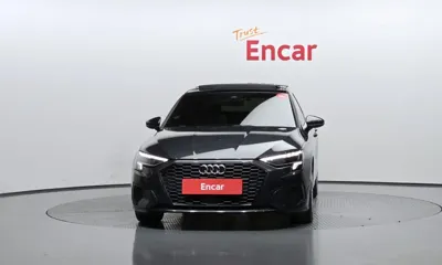 Audi A3 2023, 19396 км, за 17997.89 USD