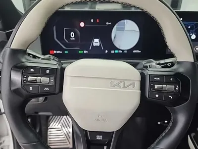 Kia EV6 2025, 4598 км, за 30182.49 USD - фото 9