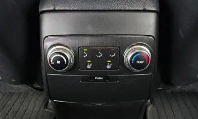 Hyundai Veracruz 2014, 107190 км, за 9844.73 USD - фото 18