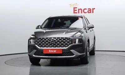 Hyundai Santafe 2023, 31703 км, за 16404.1 USD