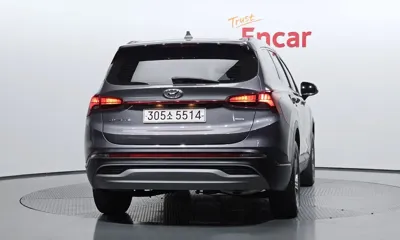 Hyundai Santafe 2023, 31703 км, за 16404.1 USD