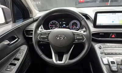 Hyundai Santafe 2023, 31703 км, за 16404.1 USD - фото 13