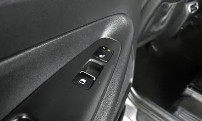 Hyundai Santafe 2023, 31703 км, за 16404.1 USD - фото 27