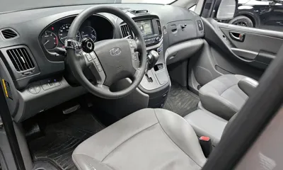 Hyundai Starex