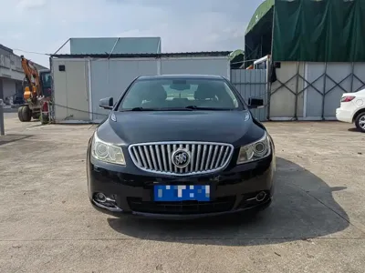 Buick LaCrosse 2011, 220000 км, за 1441.61 USD