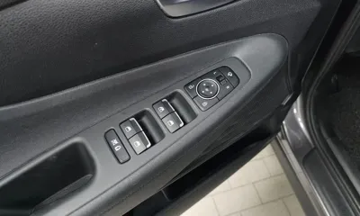 Hyundai Santafe 2019, 44948 км, за 12573.3 USD - фото 27