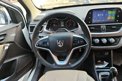 Baojun 310W 2017, 82700 км, за 3387 USD - фото 10