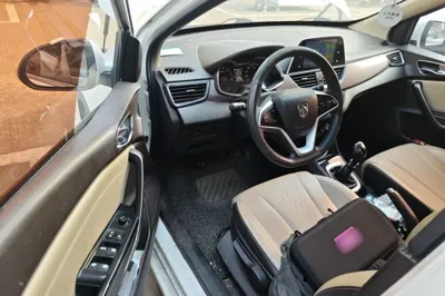 Baojun 310W 2017, 82700 км, за 3387 USD - фото 16
