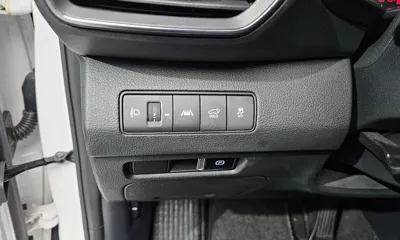 Hyundai Santafe 2021, 75875 км, за 15996.84 USD - фото 17