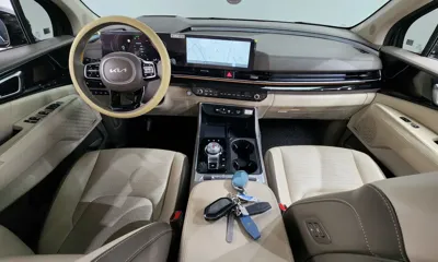 Kia Canival 2025, 15668 км, за 27438.62 USD - фото 7