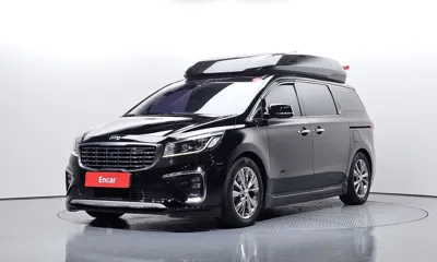 Kia Canival · 2019 год