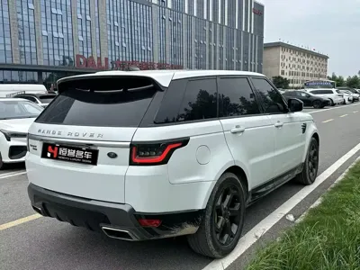 Land Rover Sport PHEV 2019, 80000 км, за 40022.77 USD