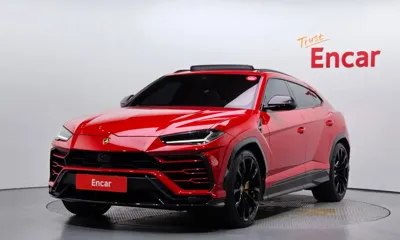 Lamborghini Urus · 2022 год