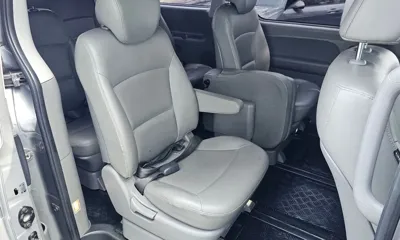 Hyundai Starex 2017, 84886 км, за 8467.9 USD - фото 12