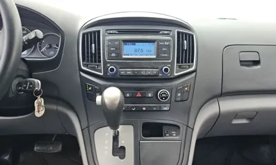 Hyundai Starex 2017, 84886 км, за 8467.9 USD - фото 16