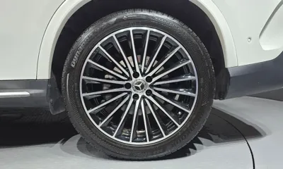 Mercedes-Benz GLC-Class 2024, 62573 км, за 44505.71 USD - фото 21
