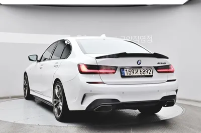BMW 3-Series 2022, 69716 км, за 29736.12 USD
