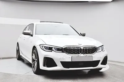 BMW 3-Series 2022, 69716 км, за 29736.12 USD