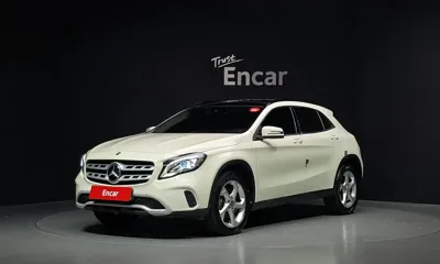 Mercedes-Benz GLA-Class · 2018 год