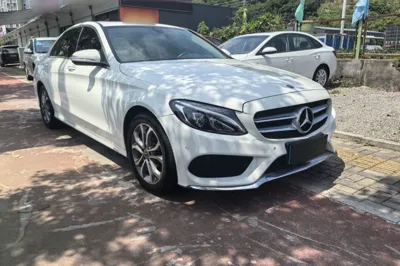 Mercedes-Benz C-Class 2018, 101400 км, за 13945 USD - фото 13