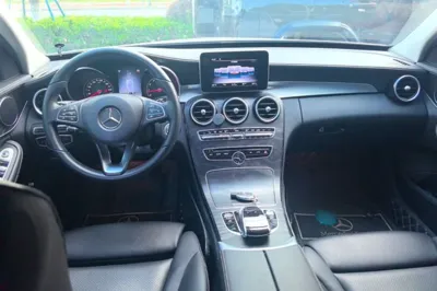 Mercedes-Benz C-Class 2018, 101400 км, за 13945 USD - фото 18