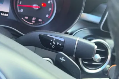 Mercedes-Benz C-Class 2018, 101400 км, за 13945 USD - фото 22