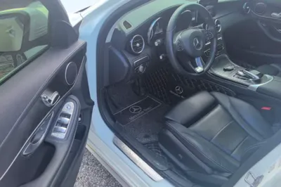 Mercedes-Benz C-Class 2018, 101400 км, за 13945 USD - фото 24