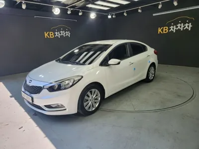 Kia K3 2014, 113918 км, за 3019.56 USD